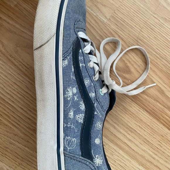 blue vans sneakers - Picture 5 of 10